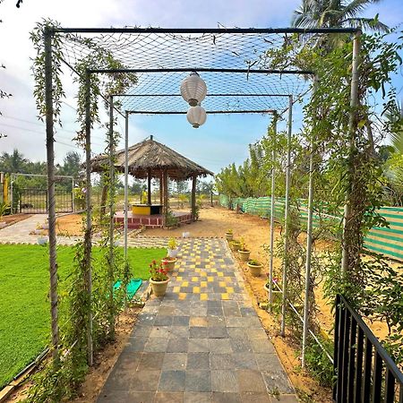 Turtle Beach House Vengurla Bagian luar foto