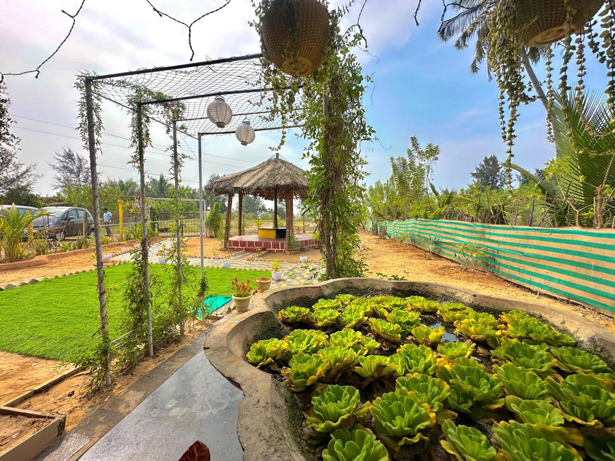 Turtle Beach House Vengurla Bagian luar foto